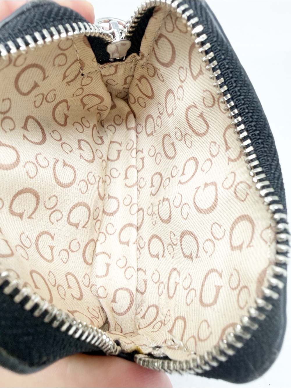 Guess Los Angeles Black Zip Coin Purse Keychain Wallet Mini Pouch Purse charm - Picture 3 of 6
